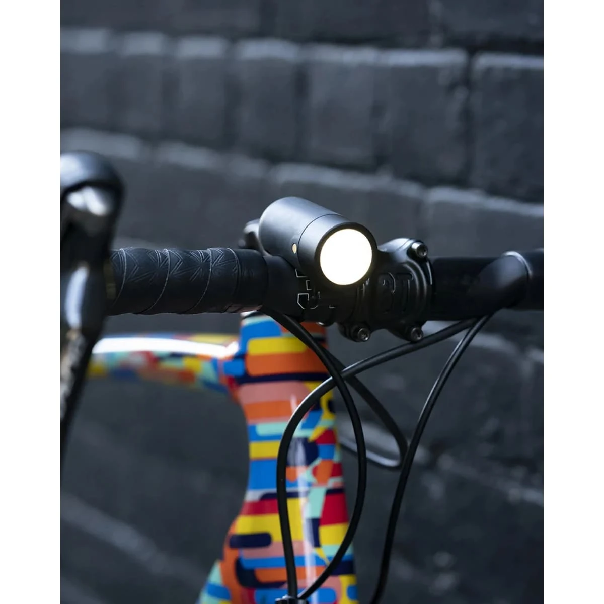 KNOG Plug Battery-Powered Front Light 4 KNOG Plug Battery-Powered Front Light - Billede 2